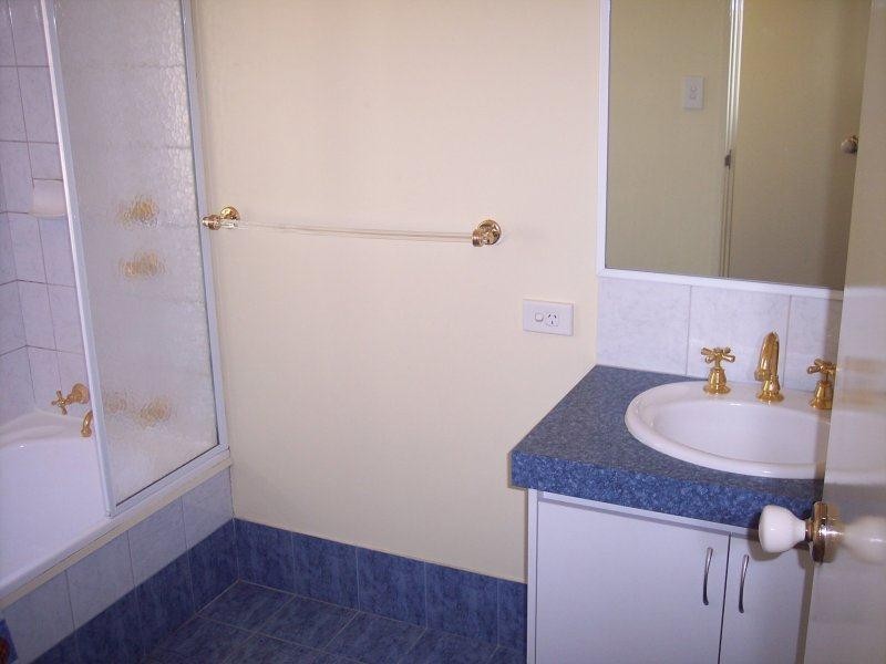 17 Kruger Loop, South Yunderup WA 6208