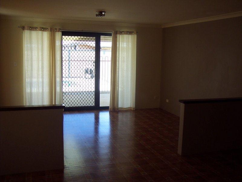 17 Kruger Loop, South Yunderup WA 6208