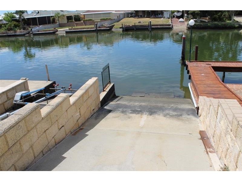 78 Moyup Way, South Yunderup WA 6208