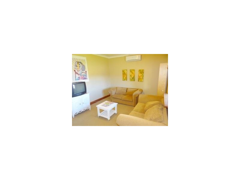 33 Johnstone Street, Boddington WA 6390