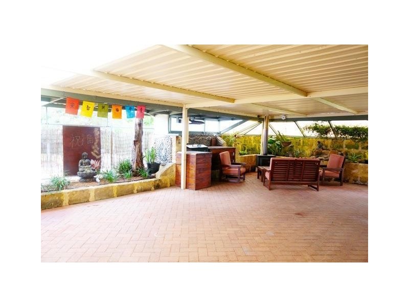 84 Elliot Street, Waroona WA 6215