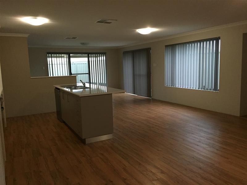 13 Glyde Way, South Yunderup WA 6208