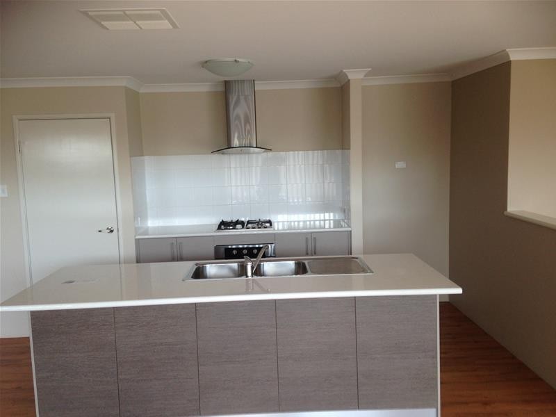 13 Glyde Way, South Yunderup WA 6208