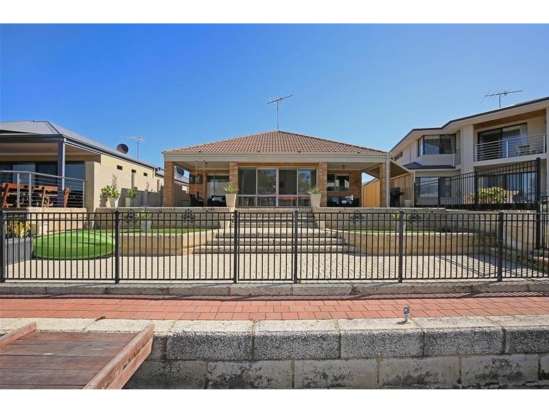 41 Batavia Quays, South Yunderup WA 6208