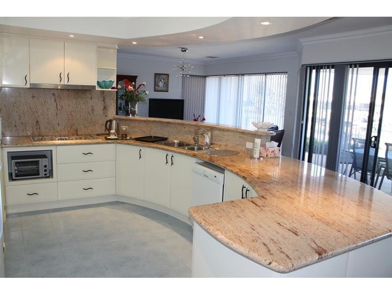 3 Tanderra Place, South Yunderup WA 6208