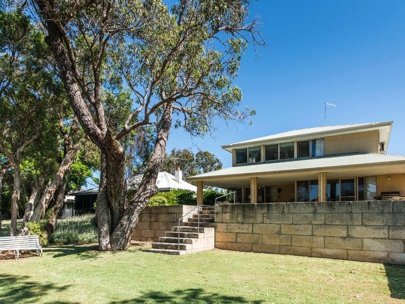 160 Culeenup Road, North Yunderup WA 6208