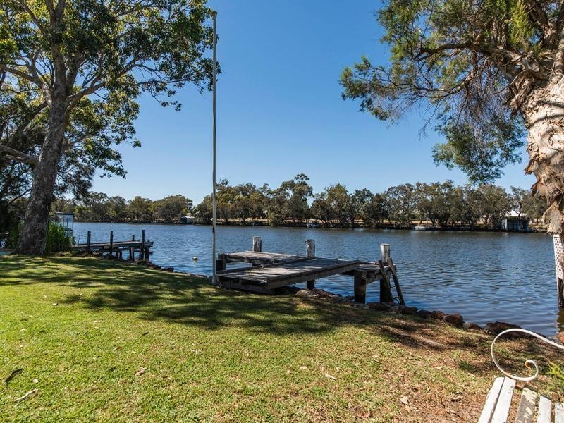 160 Culeenup Road, North Yunderup WA 6208
