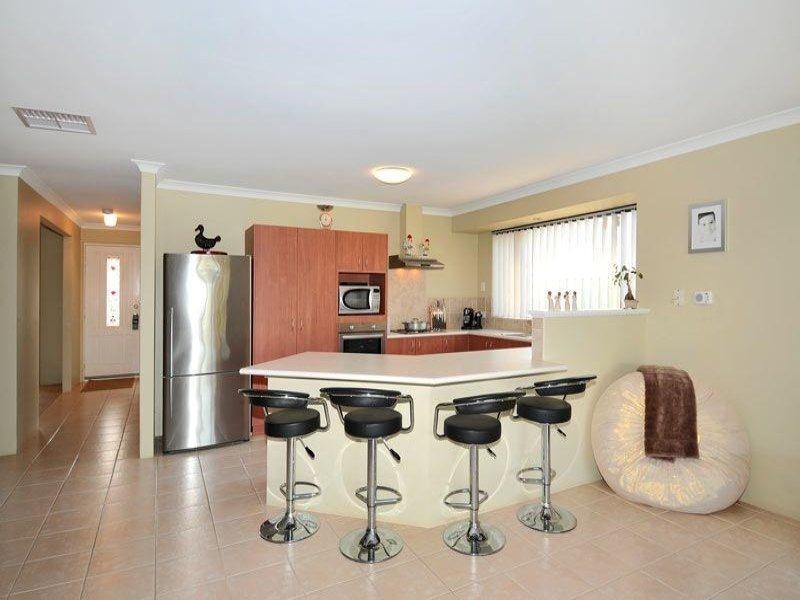 48 Bibbulmun Meander, Ravenswood WA 6208