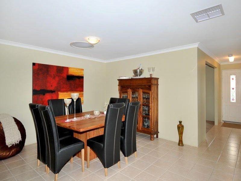 48 Bibbulmun Meander, Ravenswood WA 6208