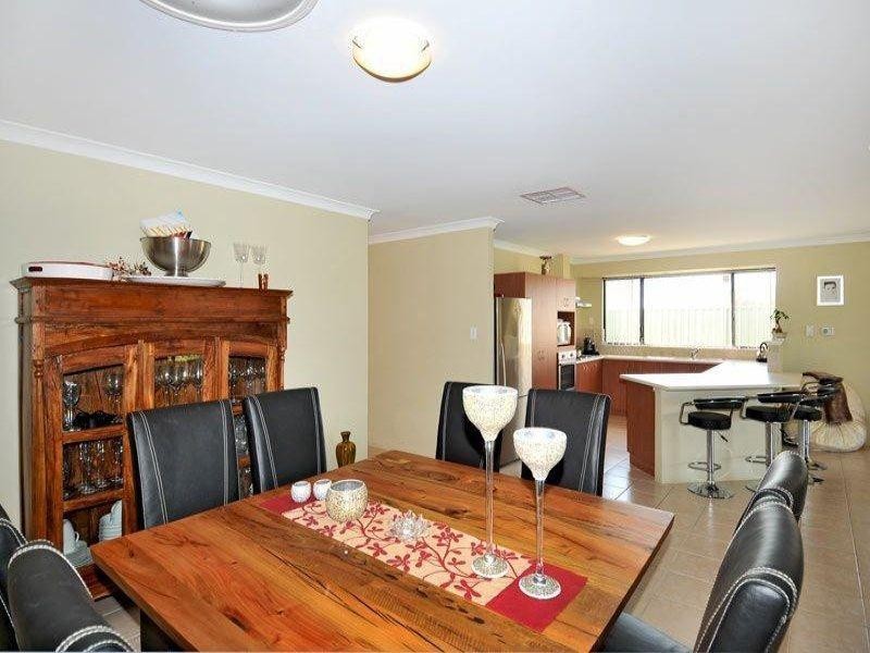 48 Bibbulmun Meander, Ravenswood WA 6208