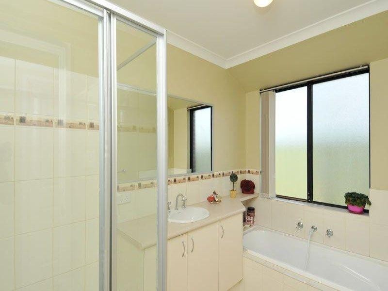 48 Bibbulmun Meander, Ravenswood WA 6208