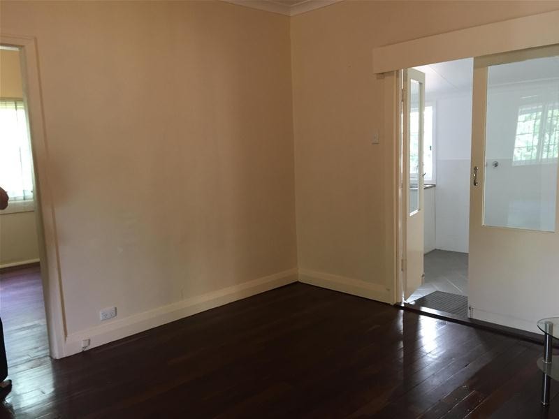 11 Jubilee Drive, Pinjarra WA 6208