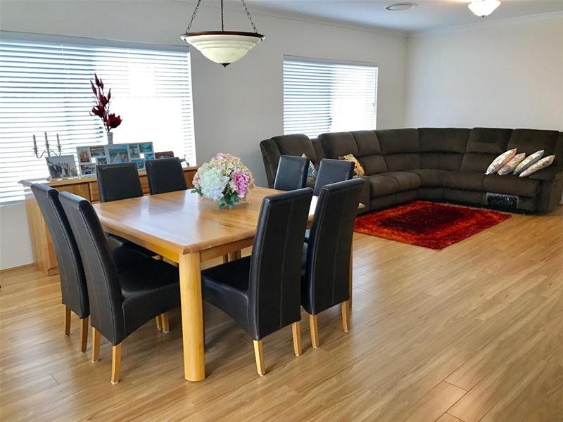 31 Sundercombe Loop, Waroona WA 6215