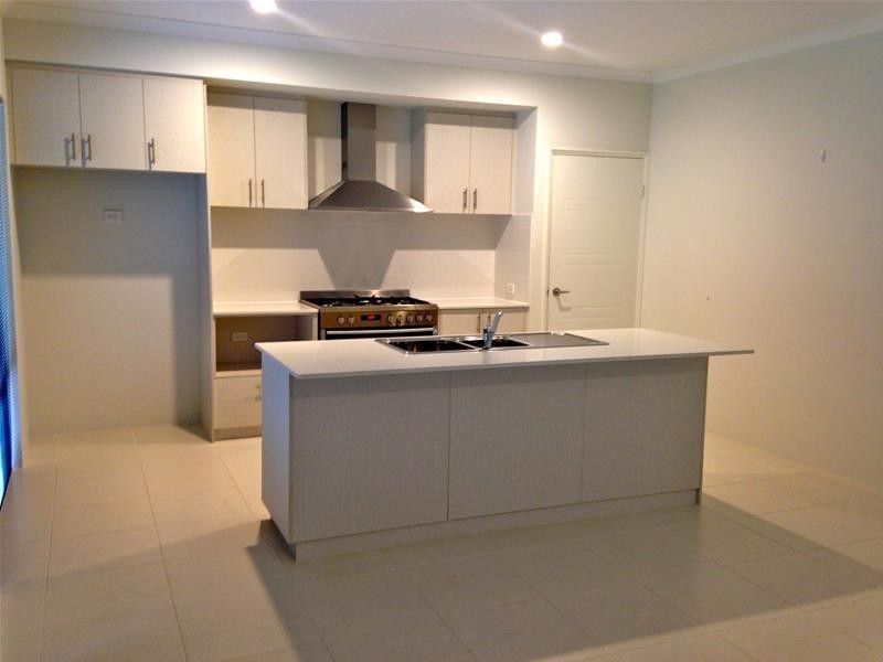 36 Placid Bend, South Yunderup WA 6208