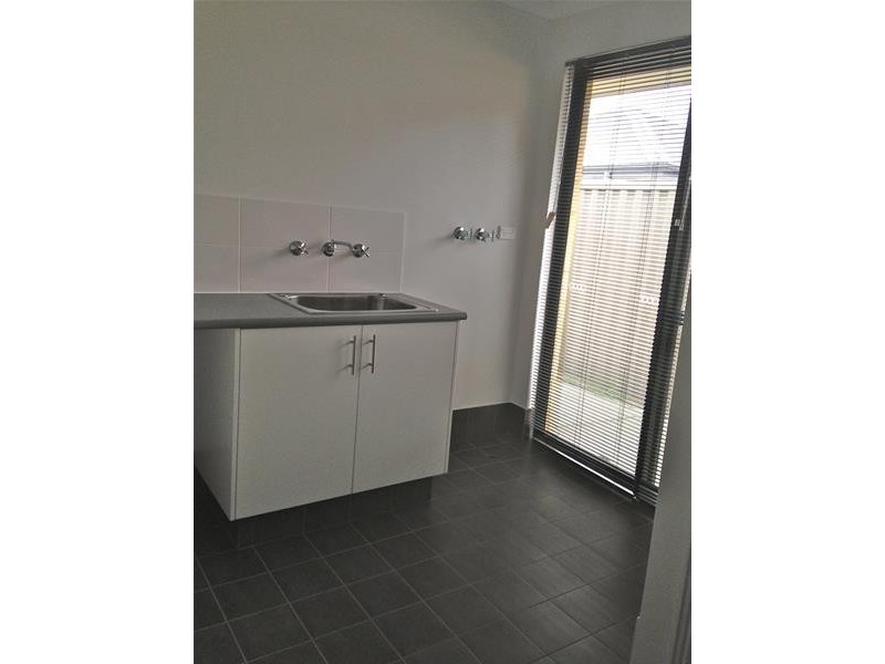 36 Placid Bend, South Yunderup WA 6208