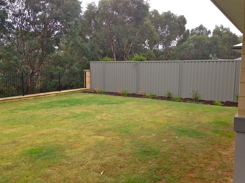 36 Placid Bend, South Yunderup WA 6208