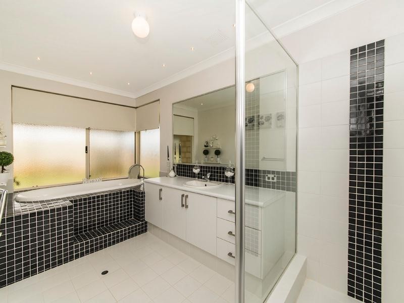 Lot 218 Johnstone Drive, West Pinjarra WA 6208