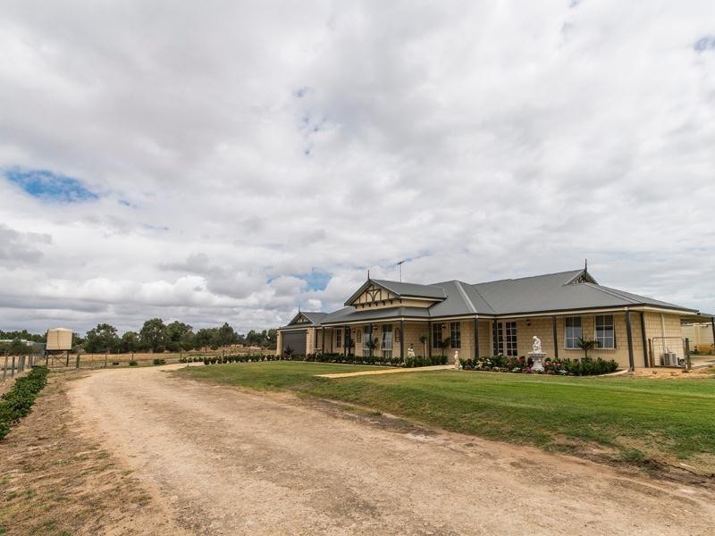 Lot 218 Johnstone Drive, West Pinjarra WA 6208