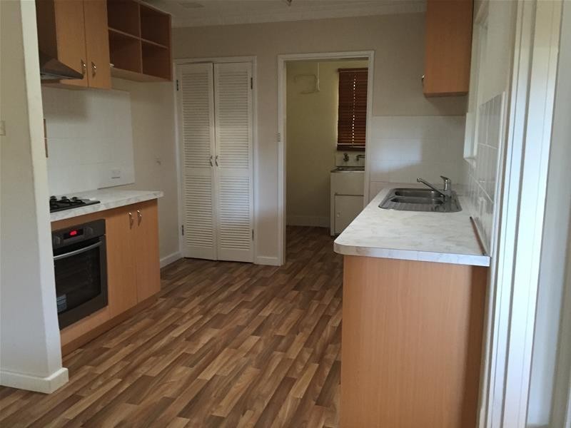 12 Salter Street, Pinjarra WA 6208