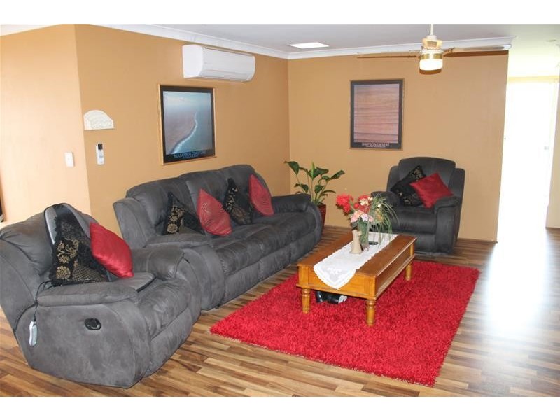 30 Paperbark Place, West Pinjarra WA 6208