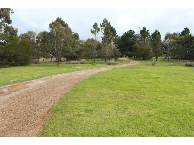 30 Paperbark Place, West Pinjarra WA 6208