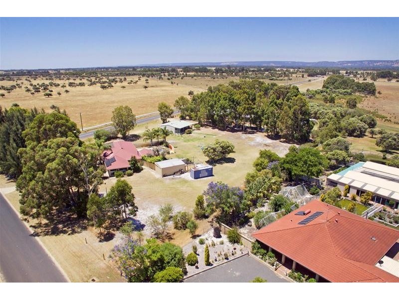 3 Eaglehawk Drive, Ravenswood WA 6208