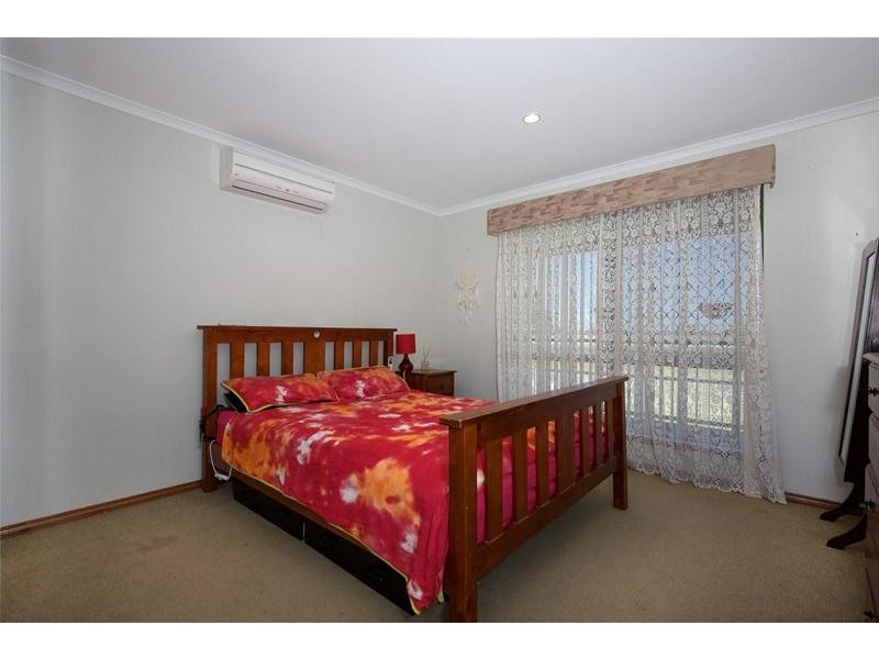 3 Eaglehawk Drive, Ravenswood WA 6208