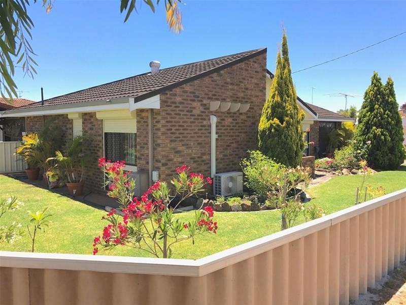 1 Osborne Place, Pinjarra WA 6208