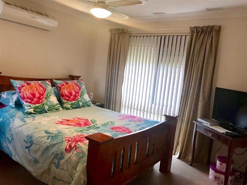 1 Osborne Place, Pinjarra WA 6208