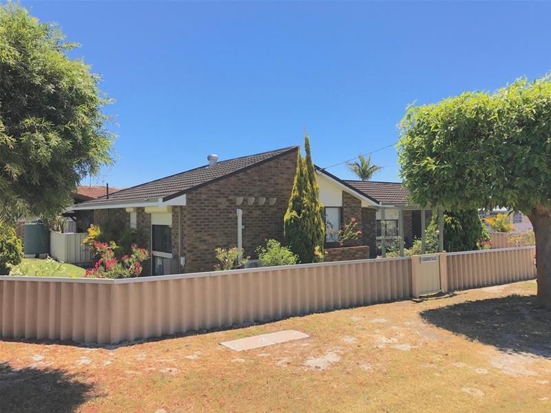 1 Osborne Place, Pinjarra WA 6208