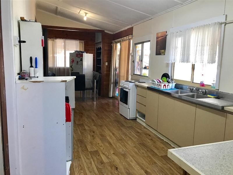 24 South West Highway, Waroona WA 6215