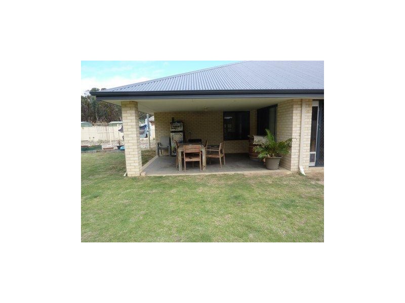 1 Blue Gum Close, Boddington WA 6390