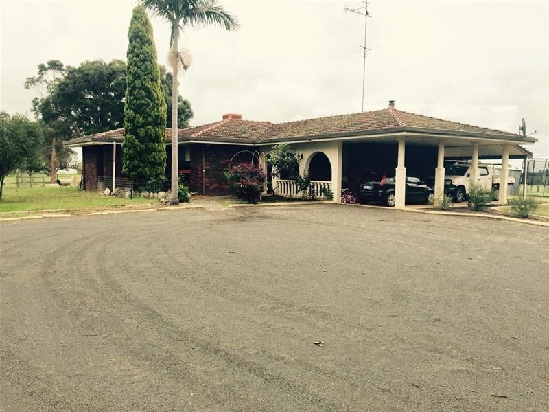 401 Clifton Road, Yarloop WA 6218