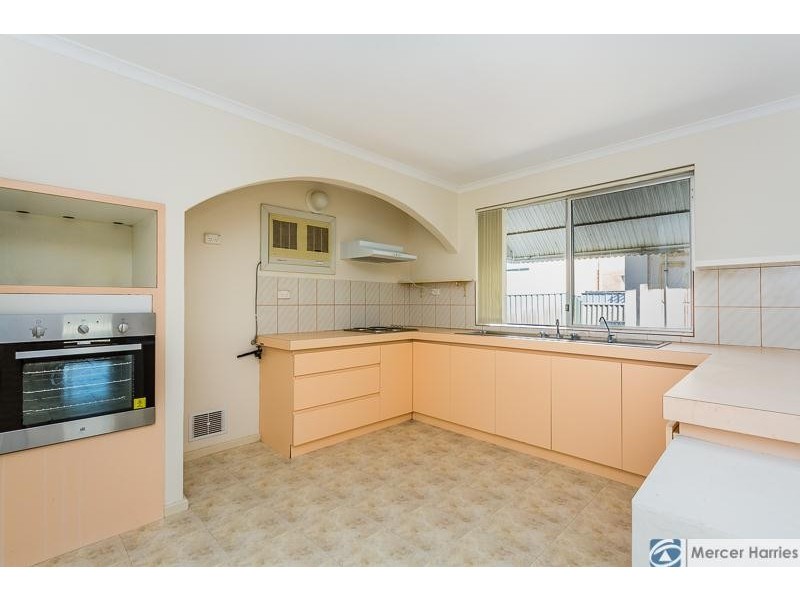 2 Clyde Place, Mandurah WA 6210