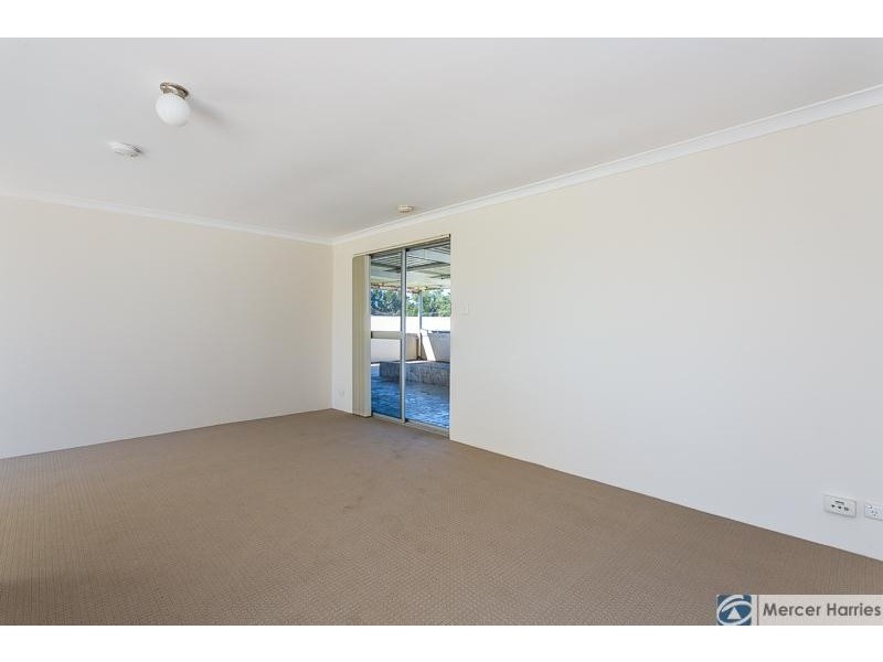 2 Clyde Place, Mandurah WA 6210