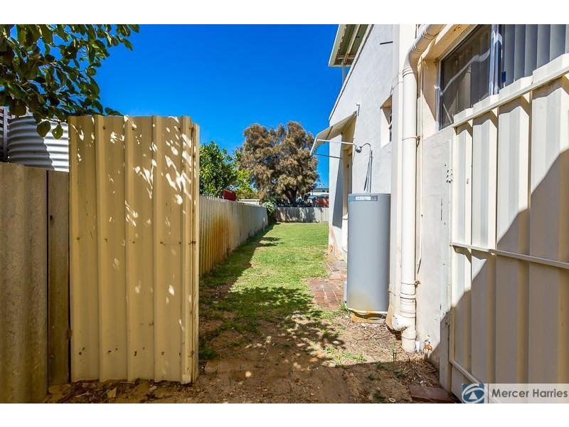 2 Clyde Place, Mandurah WA 6210