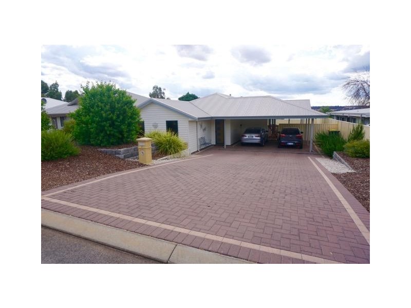 6 Pecan Place, Boddington WA 6390