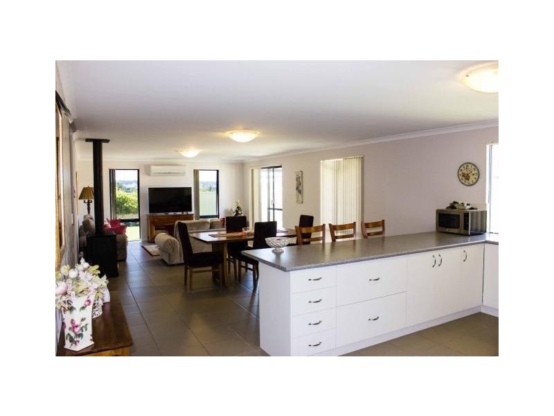 6 Pecan Place, Boddington WA 6390