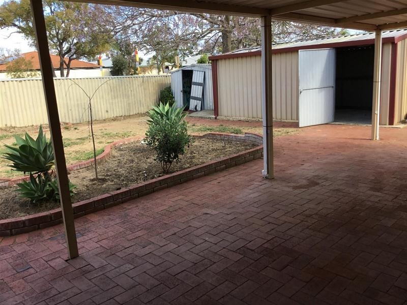 15 Herald Rise, Greenfields WA 6210