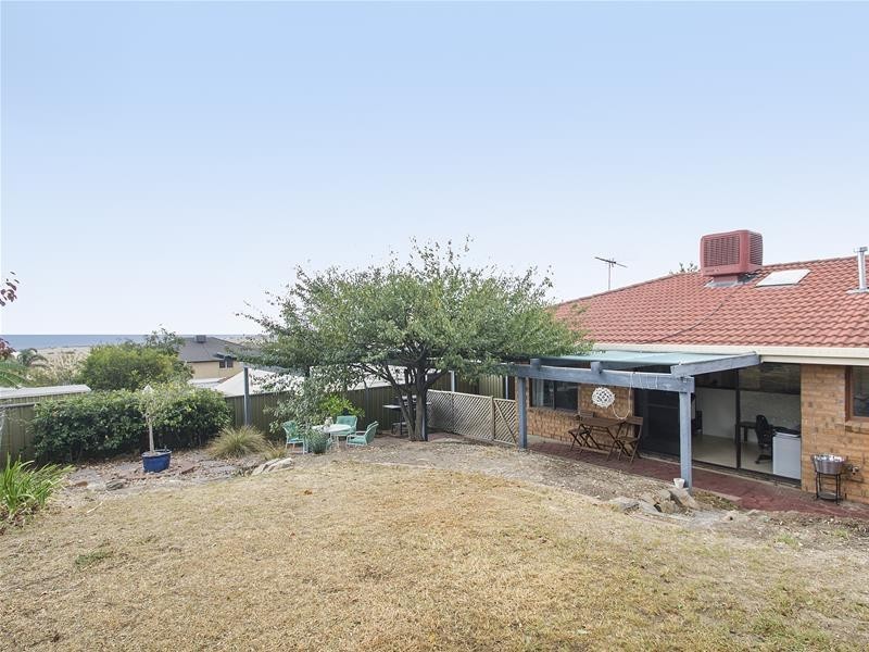 17 Fairhill Street, Hallett Cove SA 5158