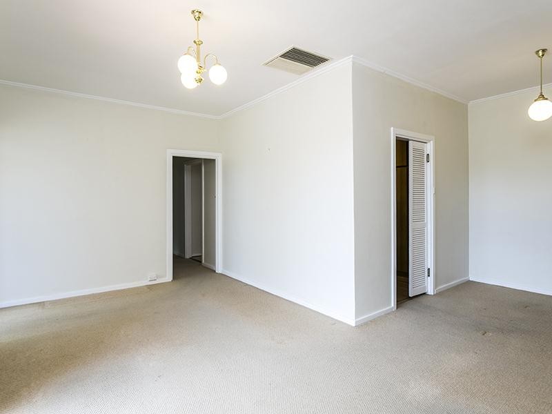 5 Kathleen Street, Dover Gardens SA 5048