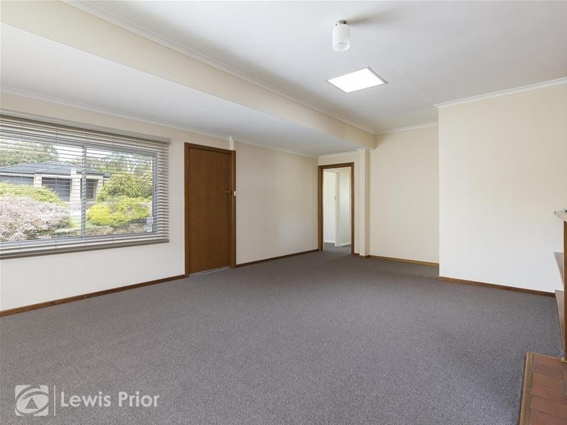 33 Alderman Avenue, Seacombe Gardens SA 5047