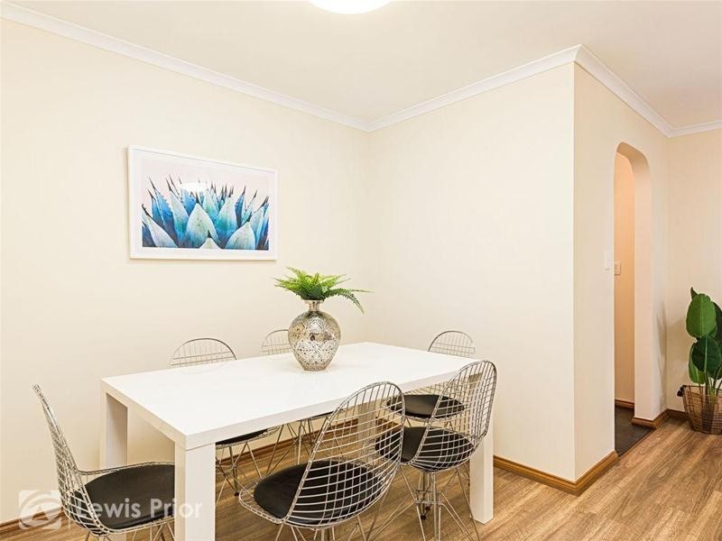 1 Joplin Court, Woodcroft SA 5162