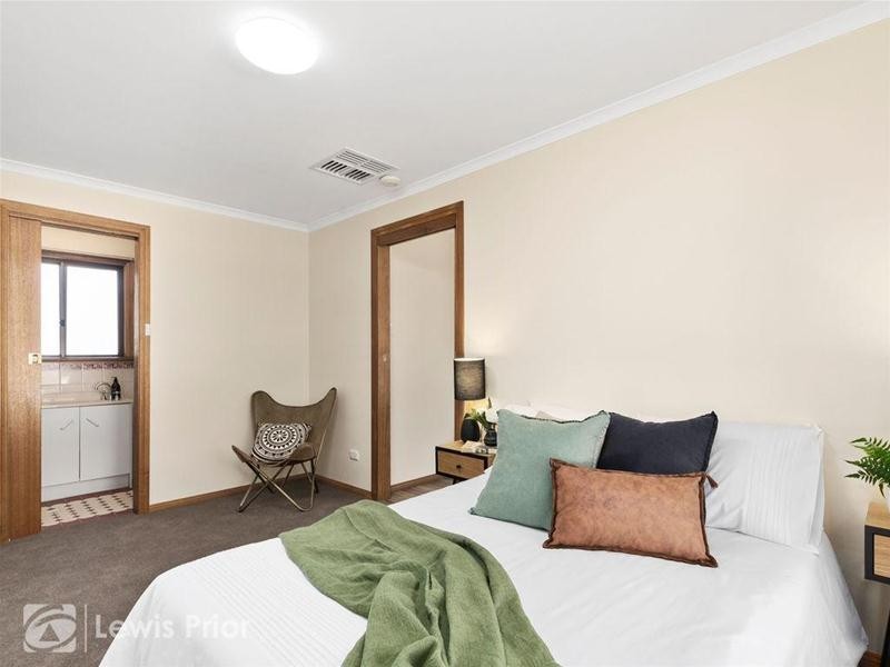 1 Joplin Court, Woodcroft SA 5162