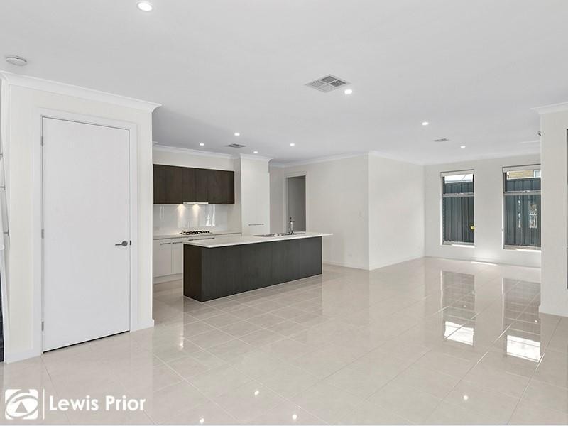 27 Trott Grove, Oaklands Park SA 5046