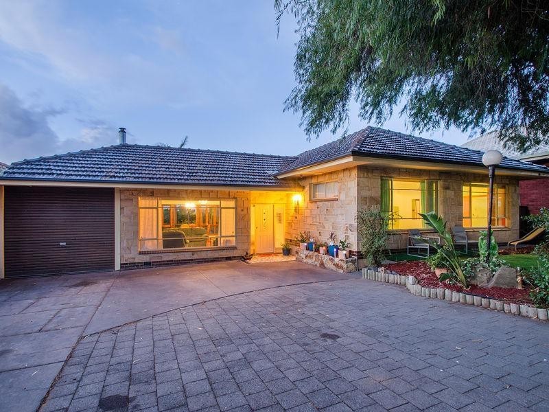 10 Gooroonga Street, Seaview Downs SA 5049