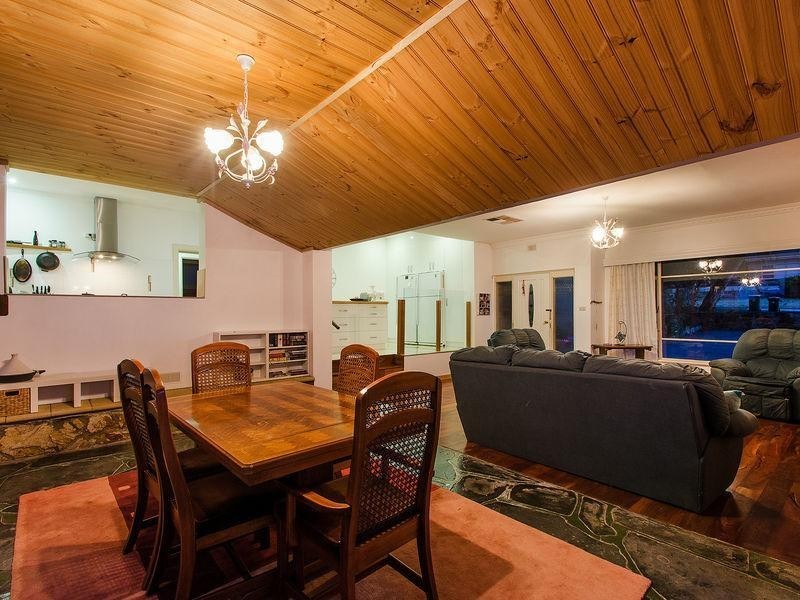 10 Gooroonga Street, Seaview Downs SA 5049