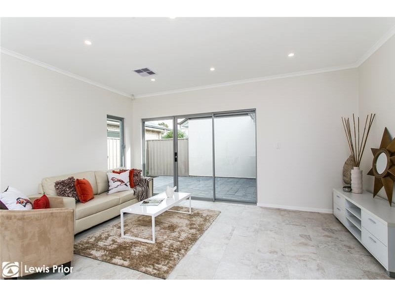 14 Sixth Avenue, Warradale SA 5046