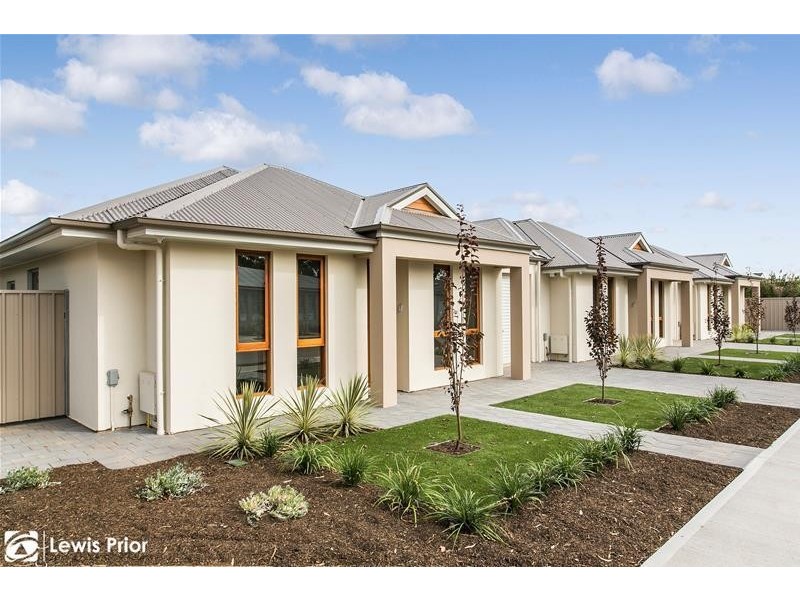 14 Sixth Avenue, Warradale SA 5046