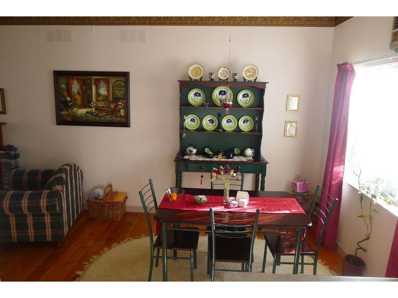 19 Sutton Avenue, Seacombe Gardens SA 5047